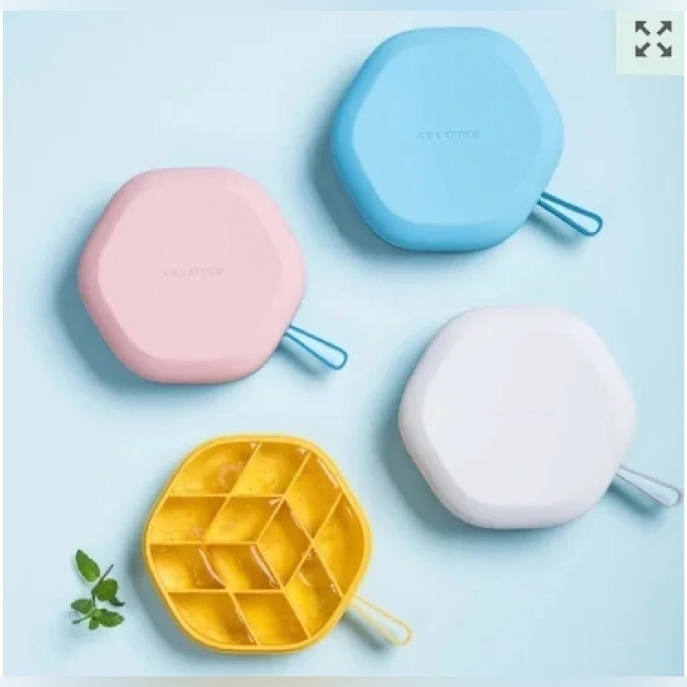 Hubee Beehive Ice Tray Food Safe Silicone - Set Of 2 New In Box.